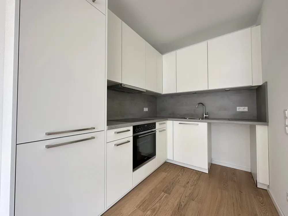 Moderne Etagenwohnung zur Miete mit Balkon in Hamburg Eidelstedt - Wentzel Dr.