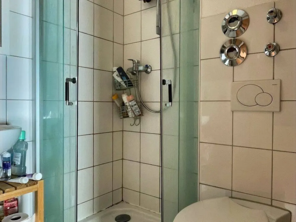 Helles Apartment mit Balkon in zentraler Lage von Kassel-Königstor