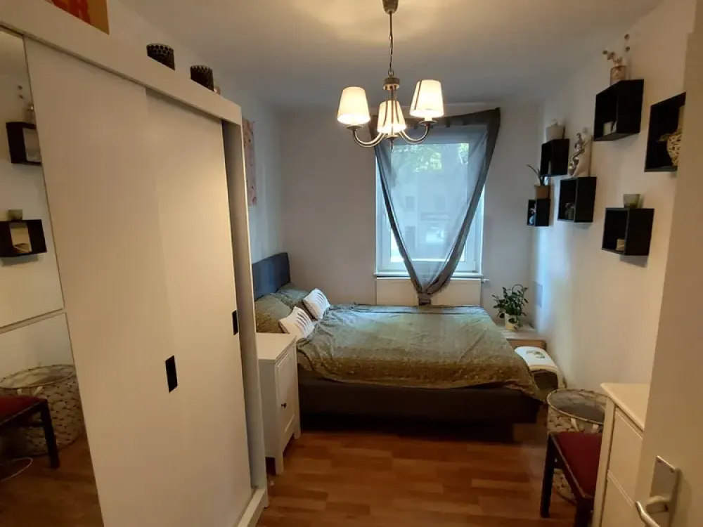 Schöne 2,5 Zimmer Wohnung