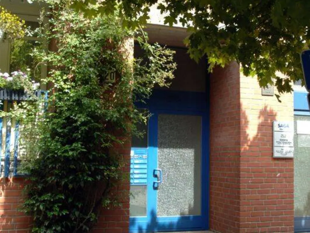 Große 3 1/2 Zimmer Wohnung in Altona