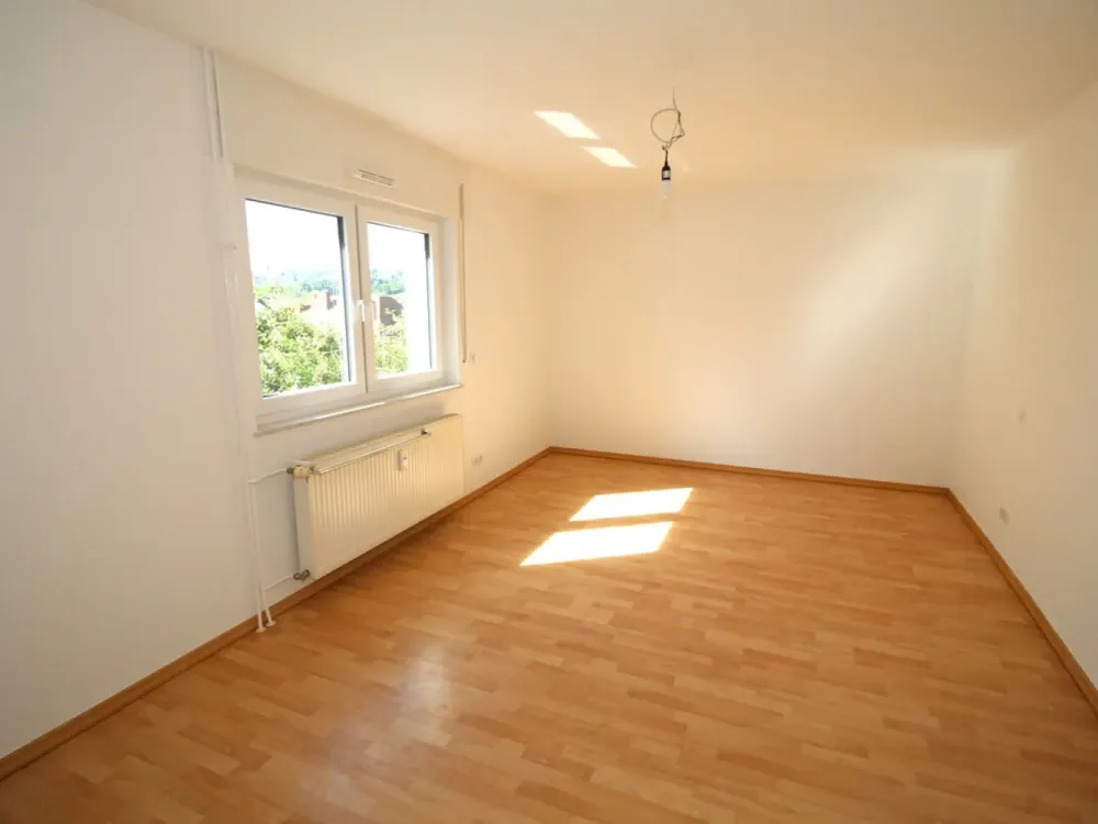 Charmante Erdgeschosswohnung in ruhiger Lage mit Balkon und Blick ins Grüne