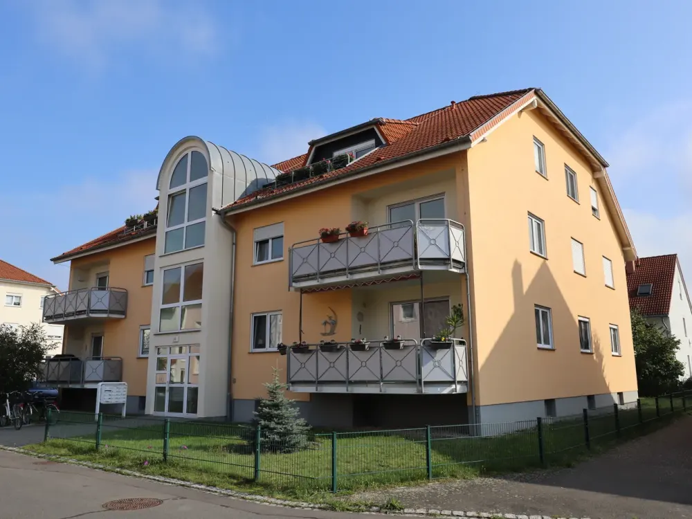 frisch renovierte Zweiraumwohnung in Panitzsch inkl. Stellplatz