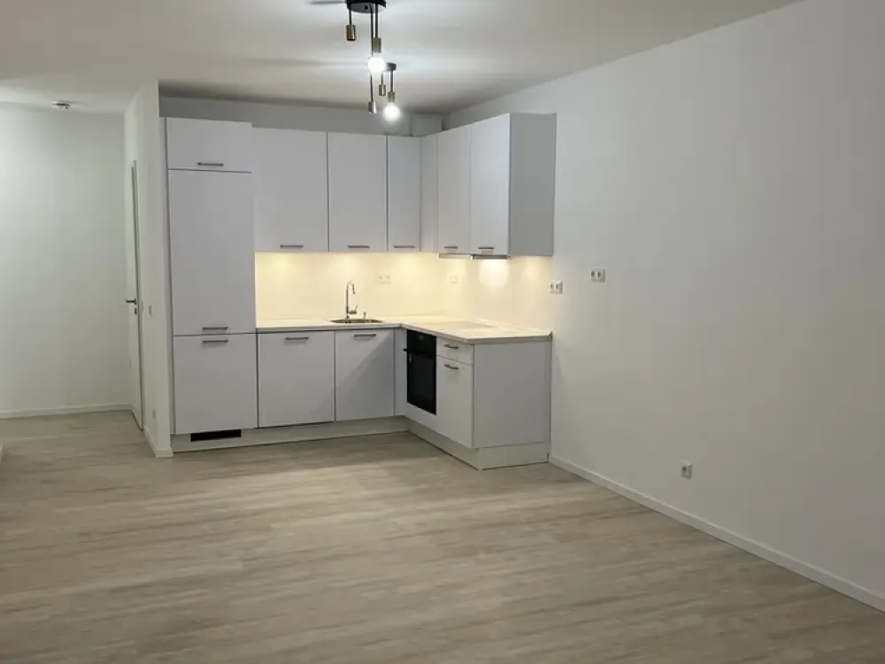 Erstbezug: Moderne, Helle, 2-Zi-Wohnung Neubau mit Balkon, Aufzug, barrierefrei in Alt-Mariendorf