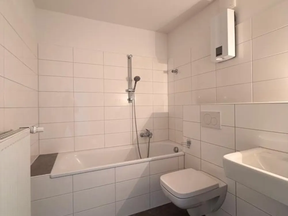 Lust auf Veränderung? Günstige 2,5-Zi.-Wohnung mit Ausblick