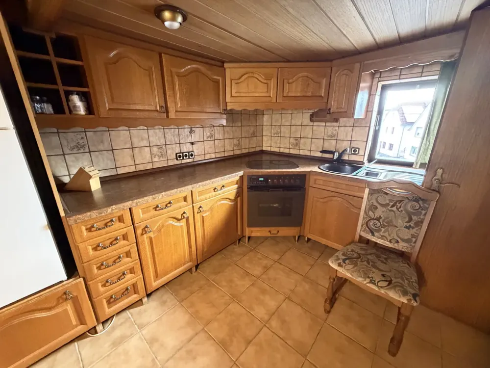 4-Zimmer-Wohnung über 2 Etagen, mit Dachstudio & Balkon in Dietzenbach.