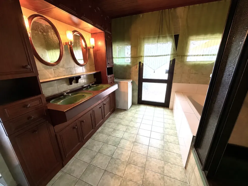 4-Zimmer-Wohnung über 2 Etagen, mit Dachstudio & Balkon in Dietzenbach.