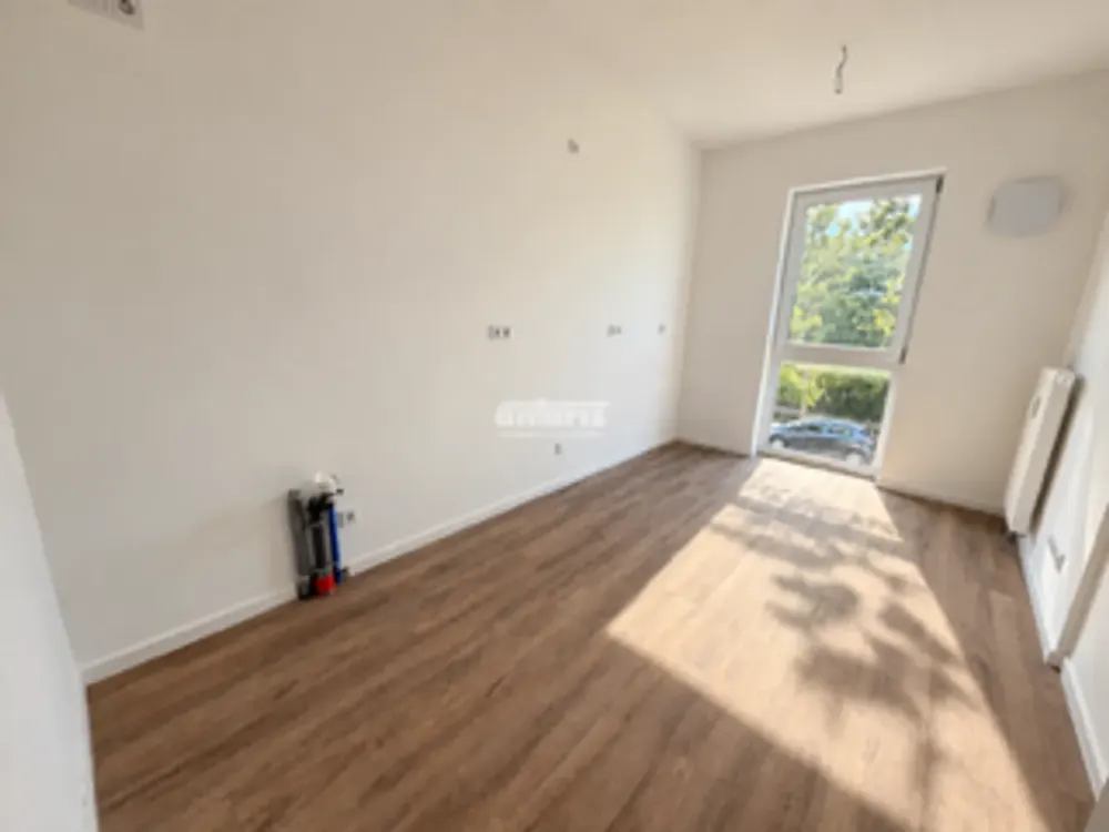 antaris Immobilien GmbH ** سكن أنيق في مساحة واسعة, شقة بأربع غرف مع إضافات **