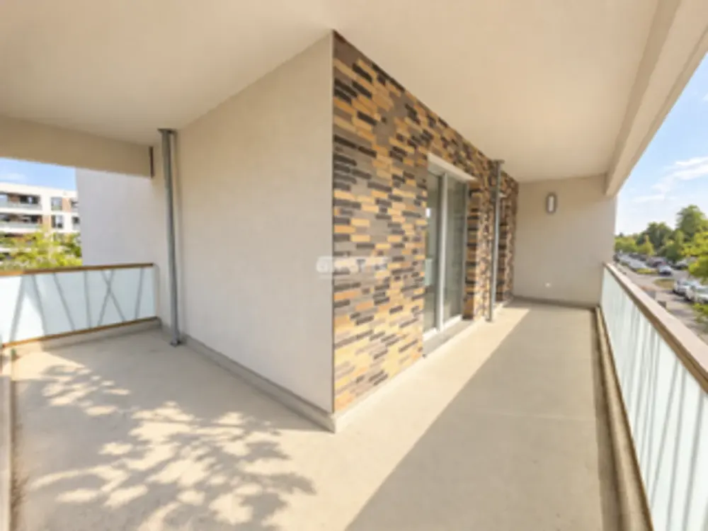 antaris Immobilien GmbH ** سكن أنيق في مساحة واسعة, شقة بأربع غرف مع إضافات **