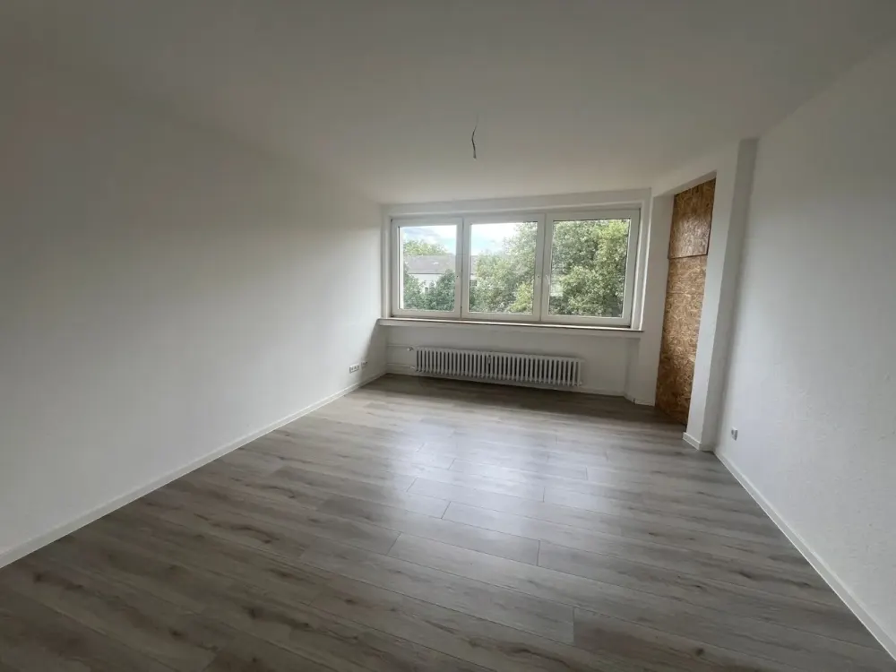 Schöne Wohnung zu sofort - 3 Zi.-Whng.- mit Balkon - Duisburg Rheinhausen