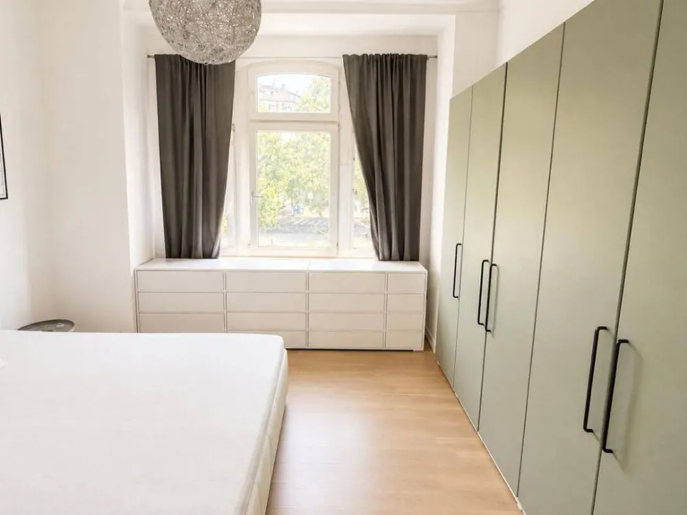 Moderne Altabau 3-Zimmer-Wohnung mit Balkon und zwei Bädern * Nähe Berger Straße*