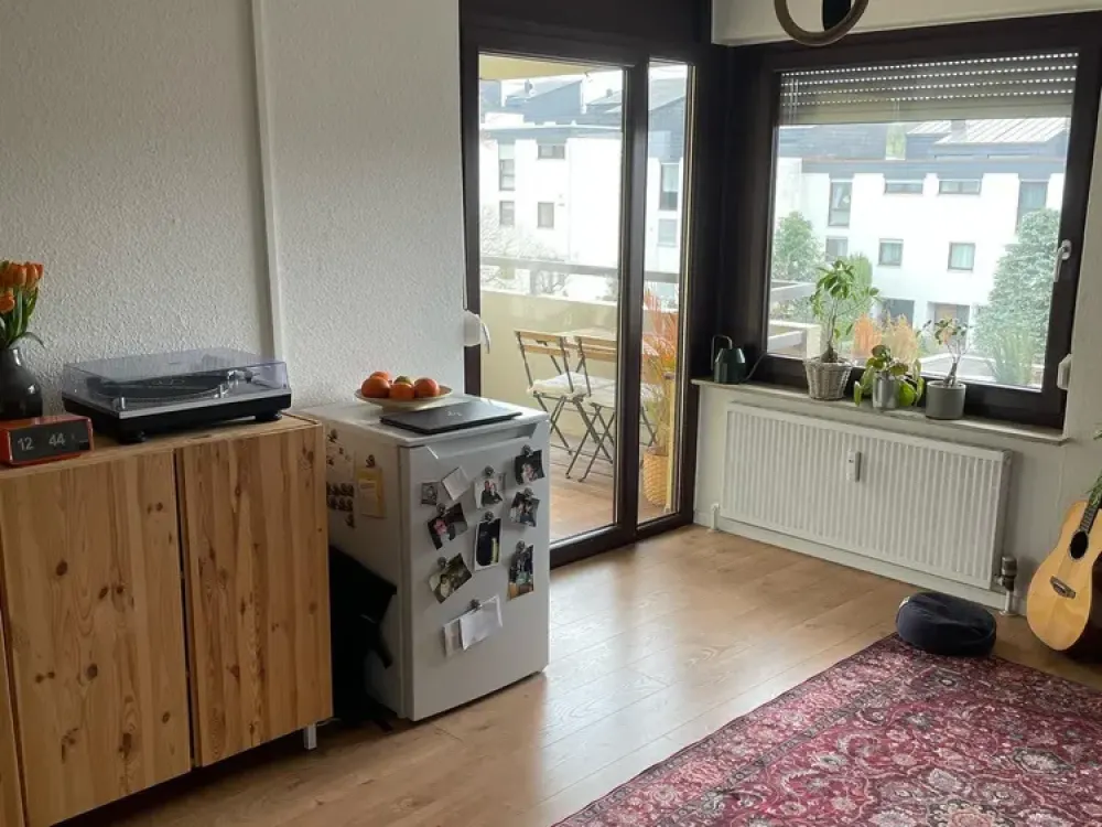 Stylish 1.5-Room Apartment with Balcony and Fitted Kitchen in Ludwigsburg