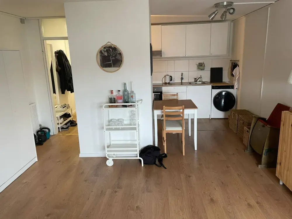 Stylish 1.5-Room Apartment with Balcony and Fitted Kitchen in Ludwigsburg