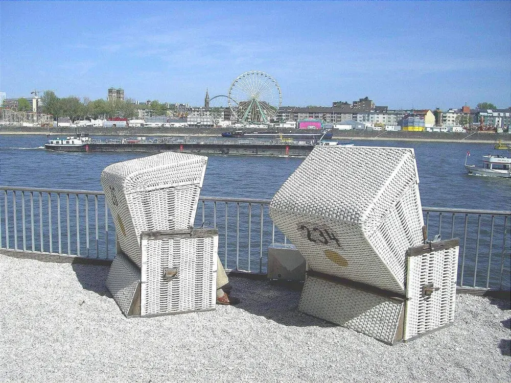 Tolle 2-Zi.-Maisonette-Whg. über 2 Etagen mit Gäste-WC & Innenparkmitnutzung - KÖLN-ZENTRUM - Nähe HBF, Dom, Rhein, City