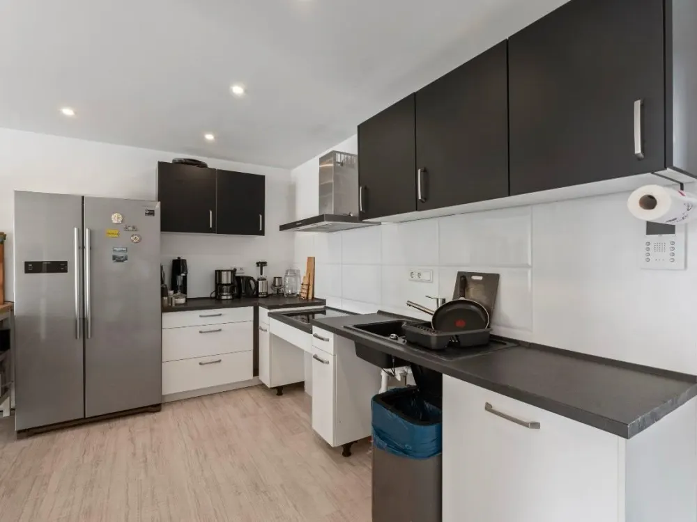 Wunderschöne 2 Zimmer Wohnung mit großem Sonnenbalkon
