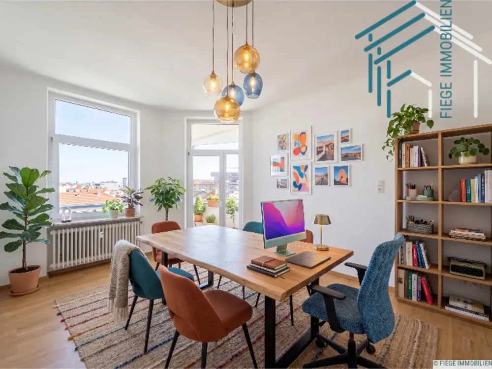 Sehr gepflegte neu sanierte Altbauwohnung in zentraler Lage
