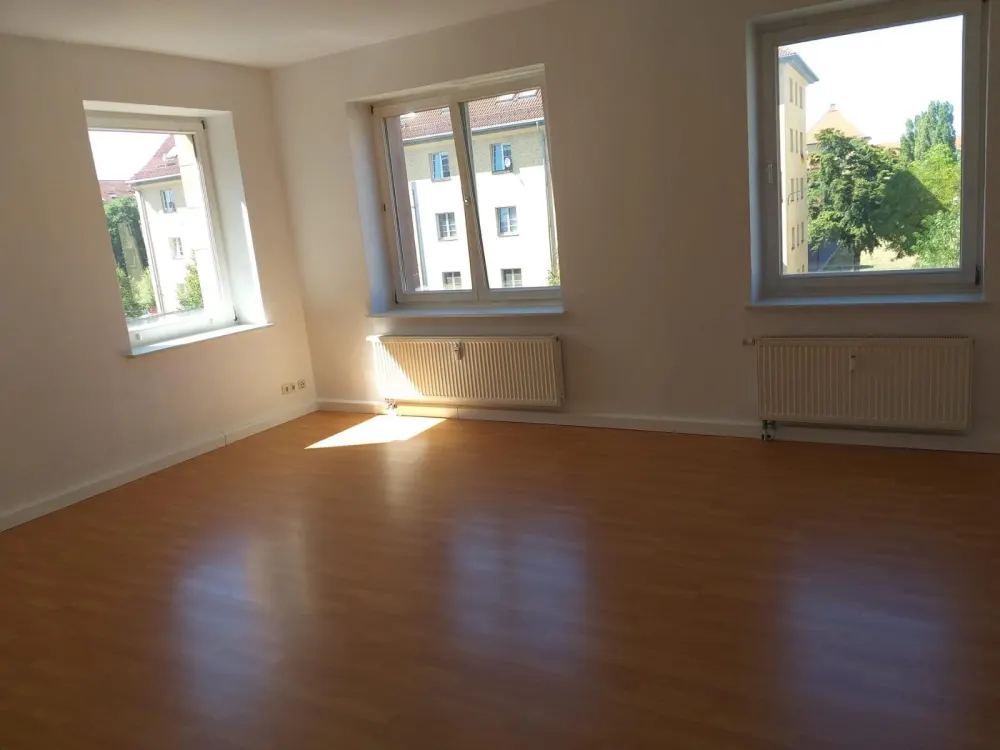 2-Zimmer-Wohnung mit Balkon in Leipzig-Neulindenau