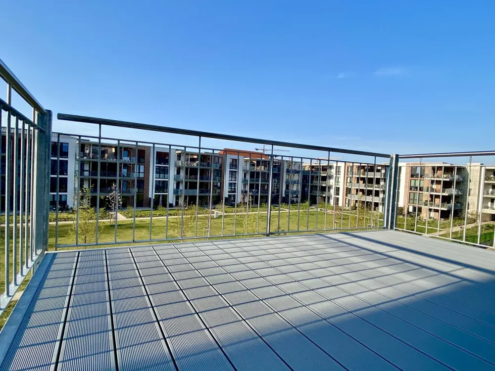 Traumhafte DG-Maisonette-Wohnung - Lichtdurchflutet - EBK - großer Balkon