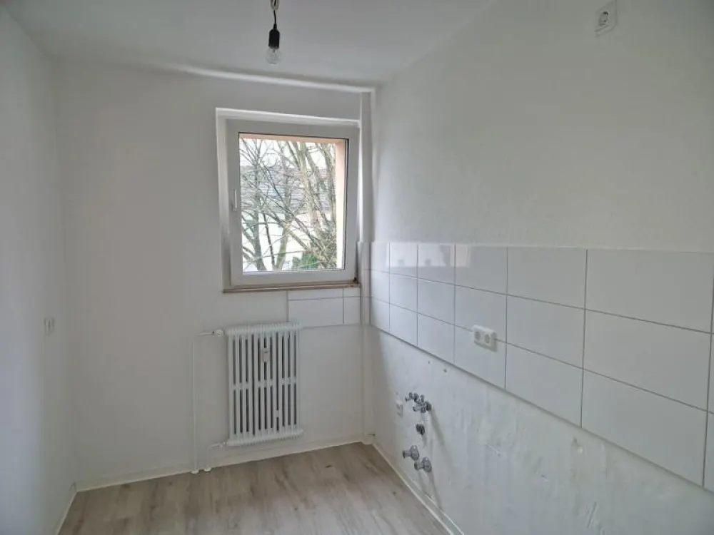 Diese umfangreich renovierte, barrierearme EG-Wohnung wartet auf SIE!