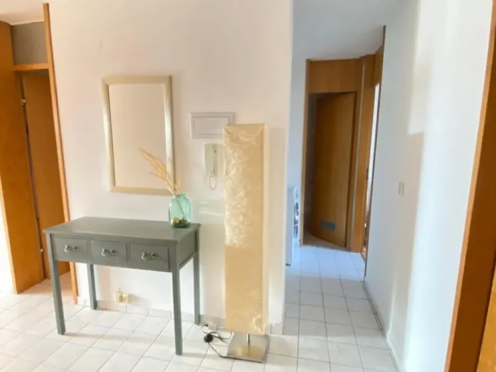 Helle, sehr gepflegte 3-Zimmer-Wohnung mit Balkon und EBK in LB
