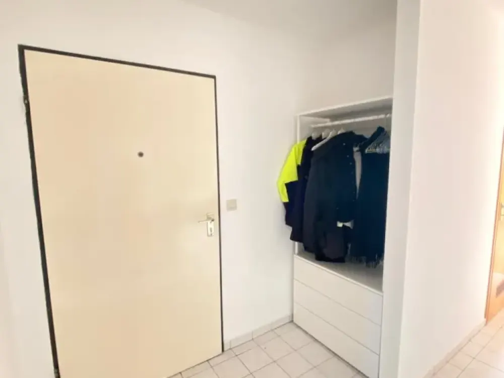 Helle, sehr gepflegte 3-Zimmer-Wohnung mit Balkon und EBK in LB