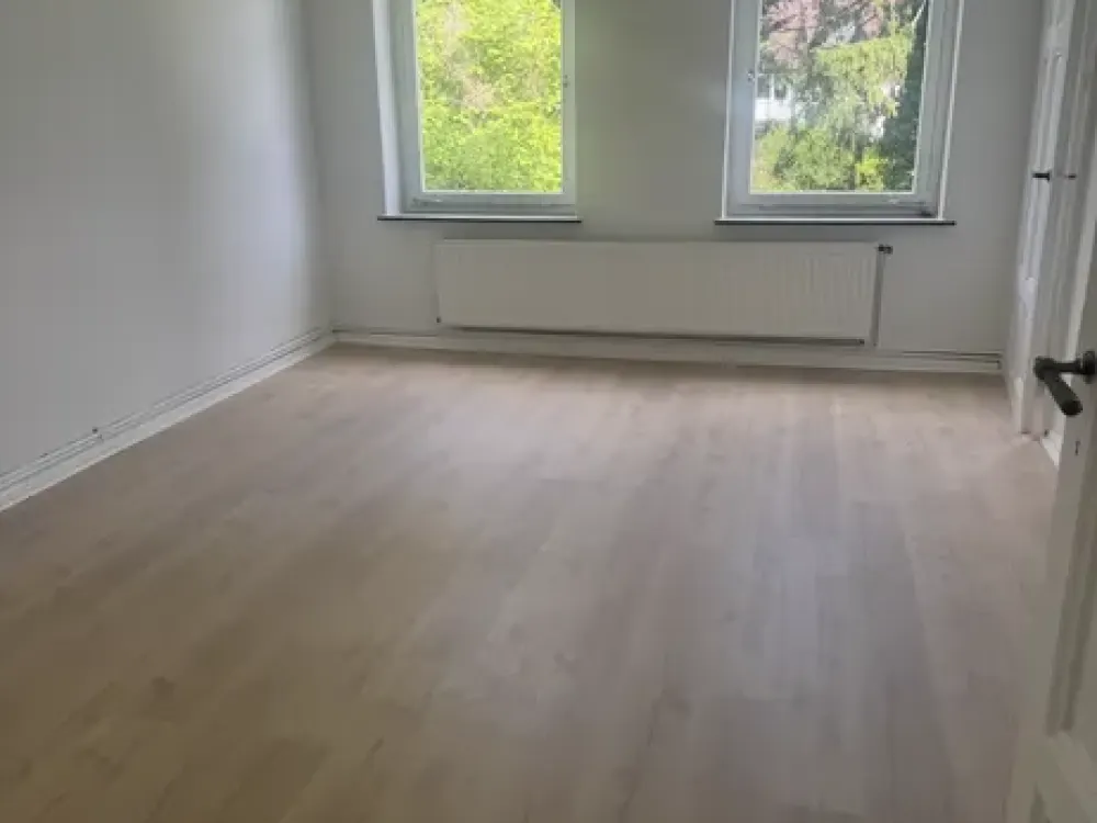 Viel Platz in Hannover: 5-Zimmer-Wohnung in Groß-Buchholz