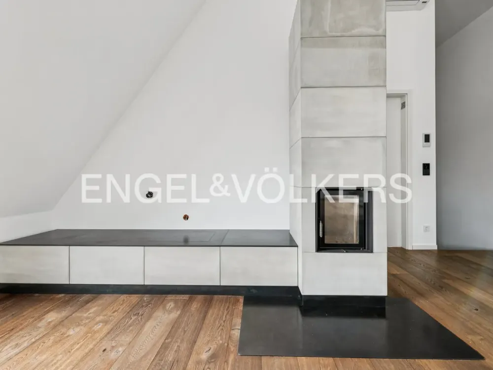 Stilvolles Vier-Zimmer-Penthouse mit Dachterrasse und besonderem Wohnkomfort