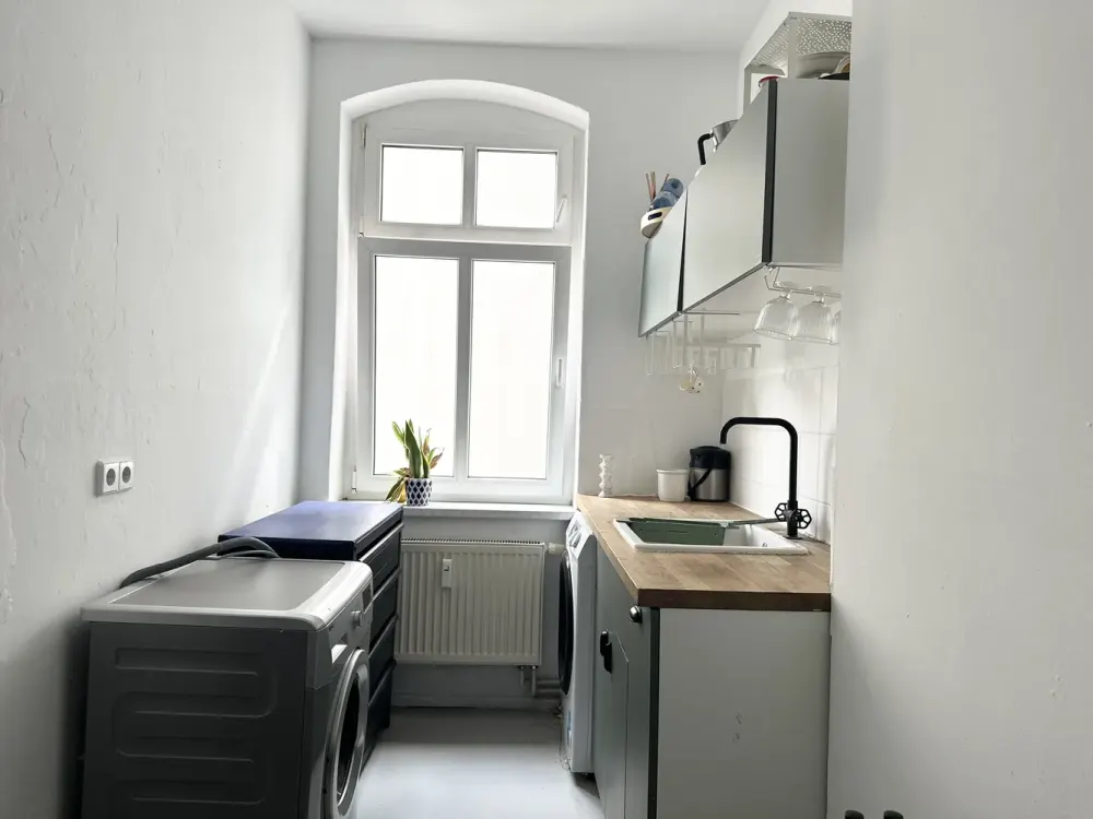 Charming Furnished Altbau Apartment in the Heart of Prenzlauer Berg