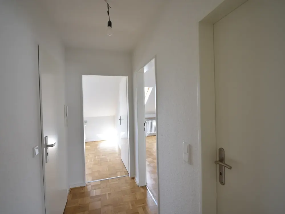 Ab sofort! Helle & moderne 3-Zi-Whg mit Aufzug