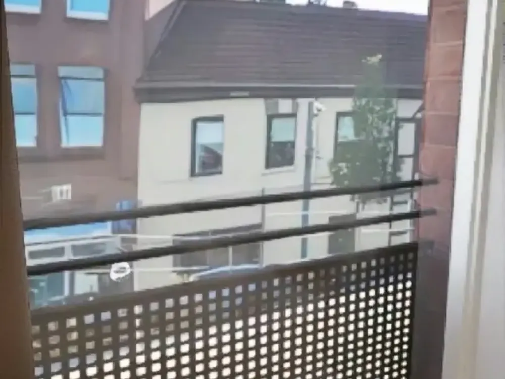 Care Living Gehrden, Bright, Barrier-Free 2-Room Apartment with South-Facing Balcony in Central Location