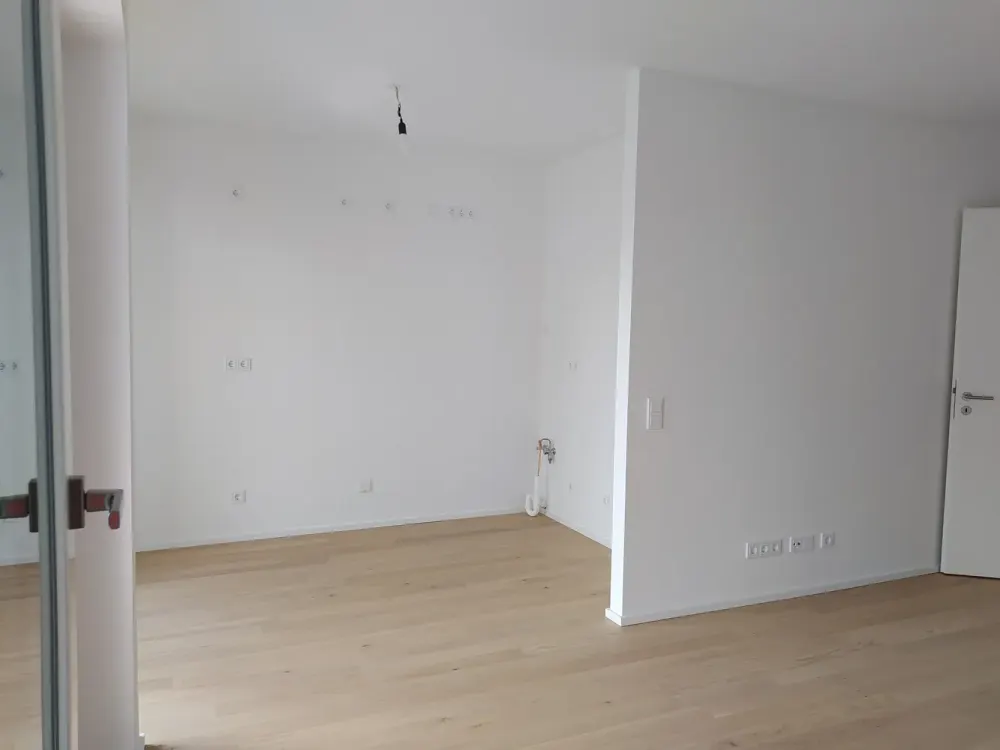 Moderne, sonnige 2-Zimmer-Wohnung von PRIVAT in München-Pasing/Obermenzing, Nähe S-Bahn- + ICE-Halt