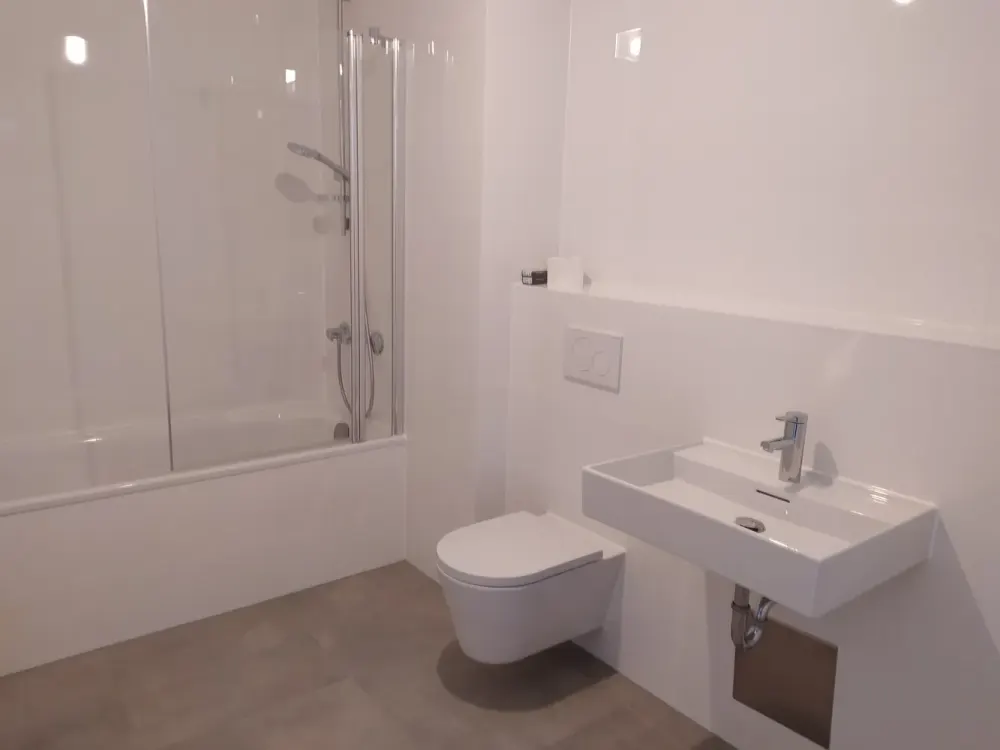 Moderne, sonnige 2-Zimmer-Wohnung von PRIVAT in München-Pasing/Obermenzing, Nähe S-Bahn- + ICE-Halt