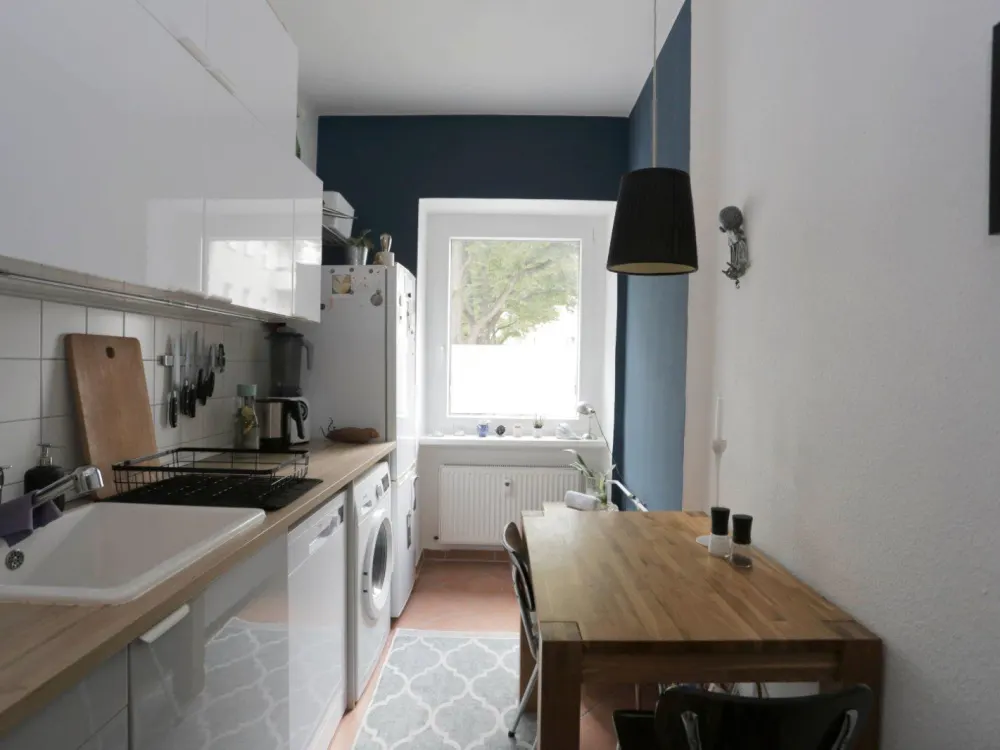 Ruhige 2 Zimmer (49qm) mit Balkon im Schillerkiez, ab 21.9.
