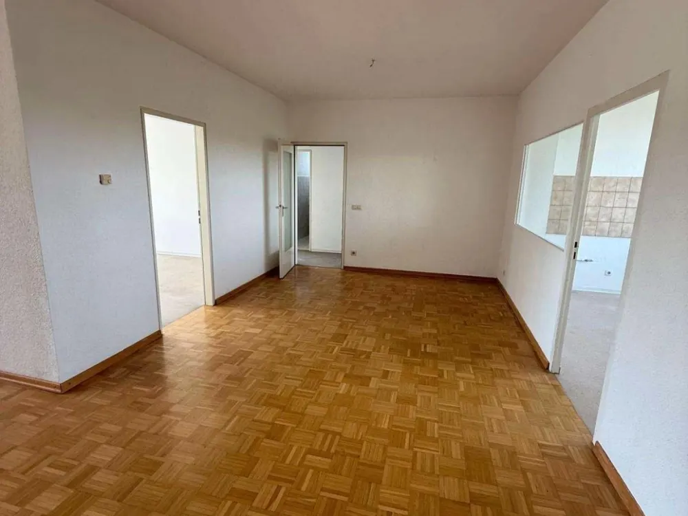 [LIS-10363] 4-Zimmer Wohnung mit Balkon