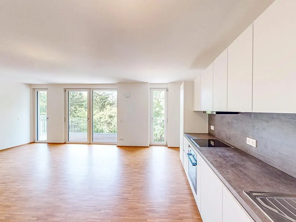 Ihr Rückzugsort in der Stadt, 4 Zimmer mit Balkon und privater Dachterrasse