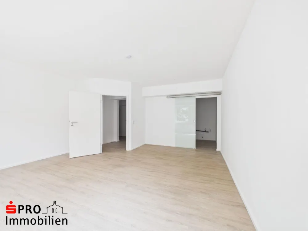 Renovierte 3-ZKB-Wohnung mit Aufzug im Zentrum von Dudweiler