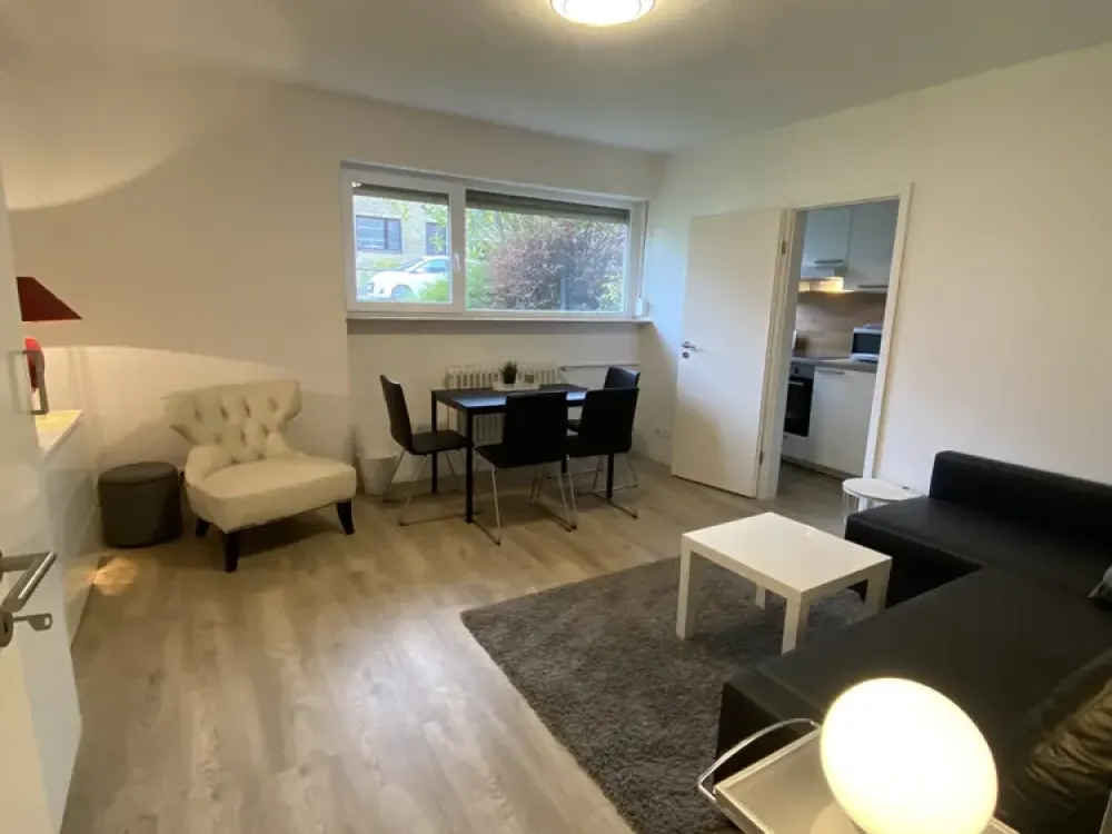 Vollmöblierte 1-Zimmer-Wohnung in Uni-Nähe, Düsseldorf-Wersten