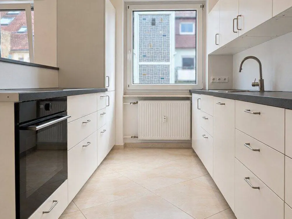 Viel Platz zum Wohlfühlen - großzügige 4,5-Zimmer-Wohnung mit Sonnenbalkon