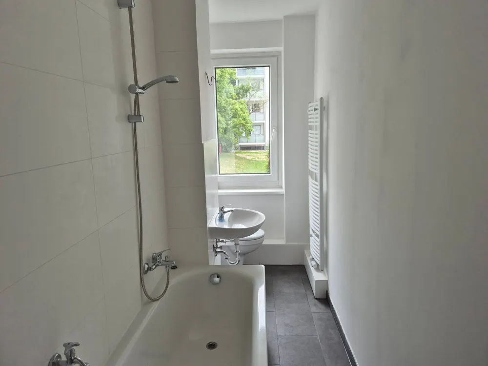 Frisch renovierte 2-Raum-Wohnung sucht neuen Mieter