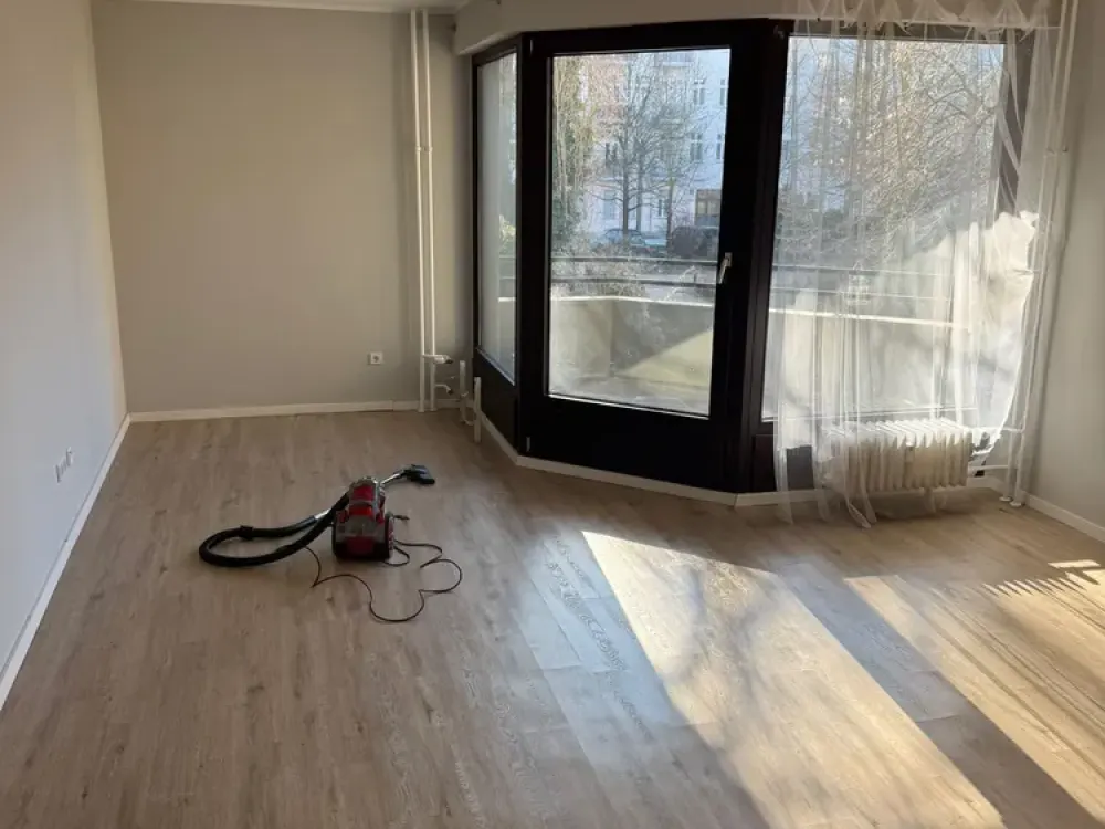 SONNIGE 2 - ZIMMER WOHNUNG im beliebten Wedding