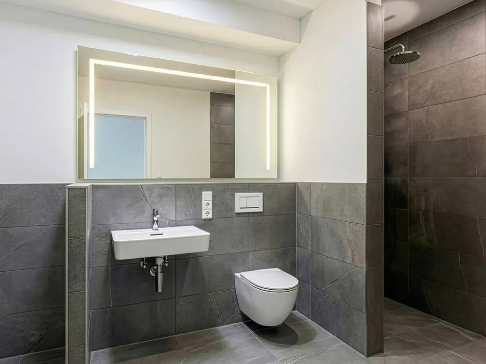 Great Ground Floor Apartment with Spacious Terrace