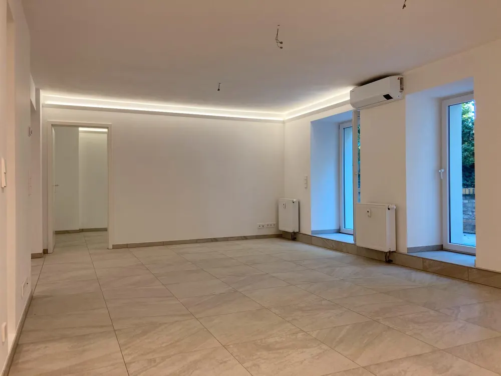 4-R-Souterrain-Whg.mit 2 Terrassen, Spielplatz, HH