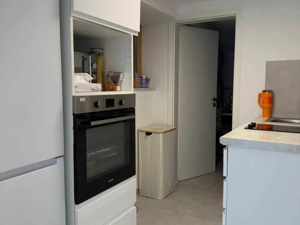 Schöne 2 Zimmer Souterrain Wohnung in Steinenbronn