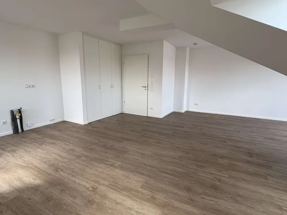 Seniorengerechte 3-Zimmerneubauwohnung mit Bewegungsbad und Pflegedienst-Option!