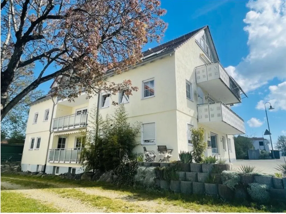 Helle und großzügige 3-Zimmer-Wohnung in Buxheim