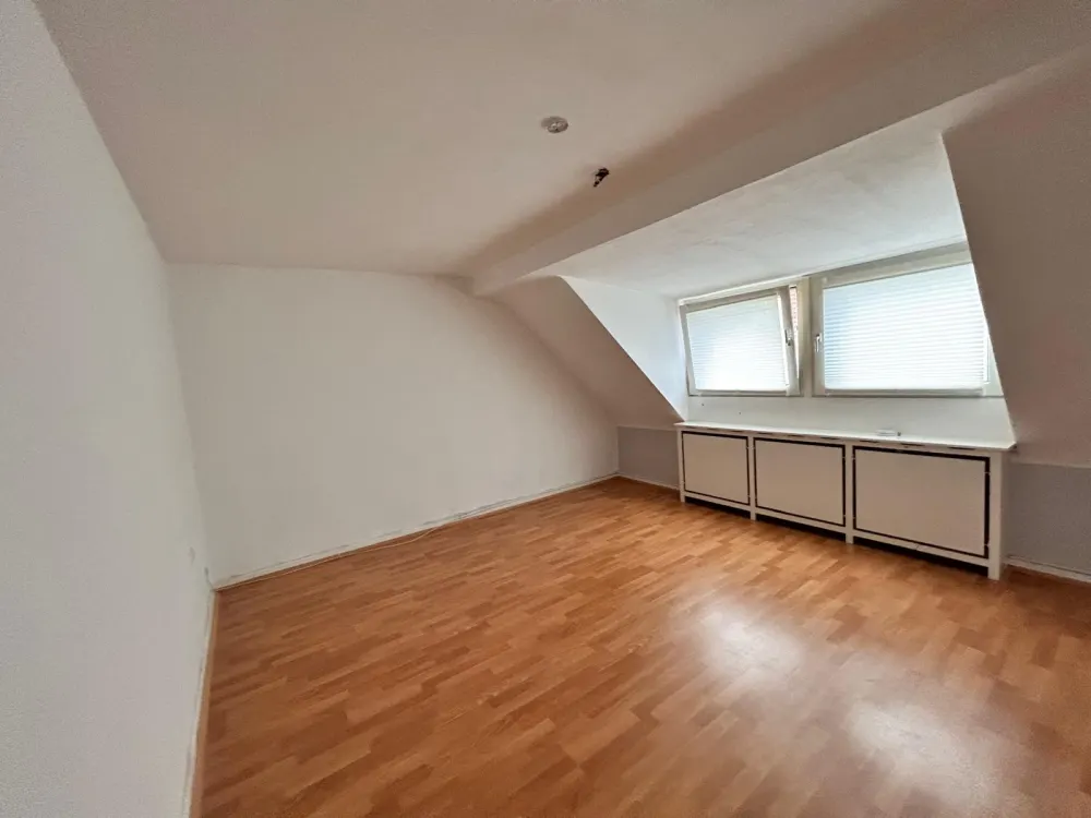 3 Zimmer Wohnug in Düsseldorf Derendorf