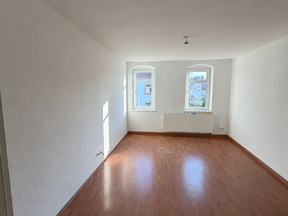 Gepflegte 4-Zimmer-Wohnung in Dresden-Naußlitz