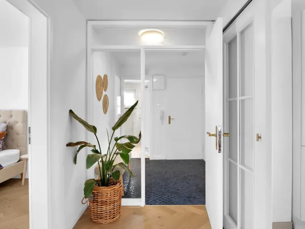 Charmante 4-Zimmer-Altbauwohnung in Stuttgart-Wangen, saniert & klimatisiert