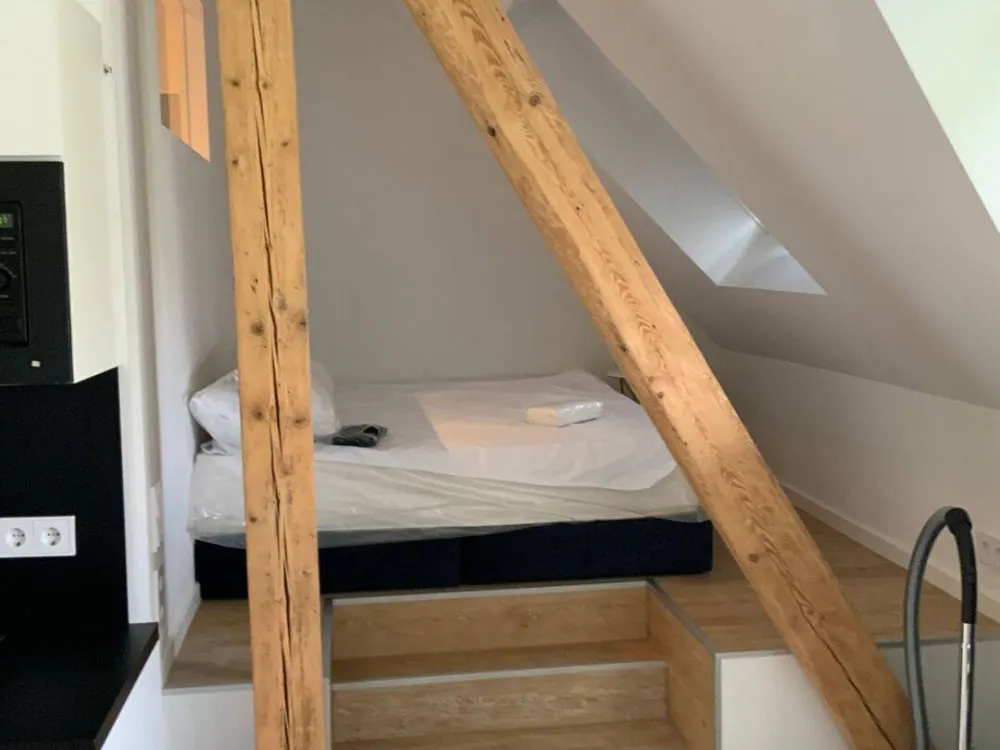 Stilvolle möbliertes Apartment in Düsseldorf