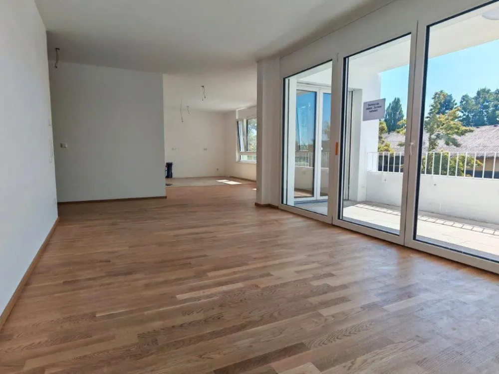 *First Occupancy* Stylish Living with Plenty of Space in FN-Fischbach