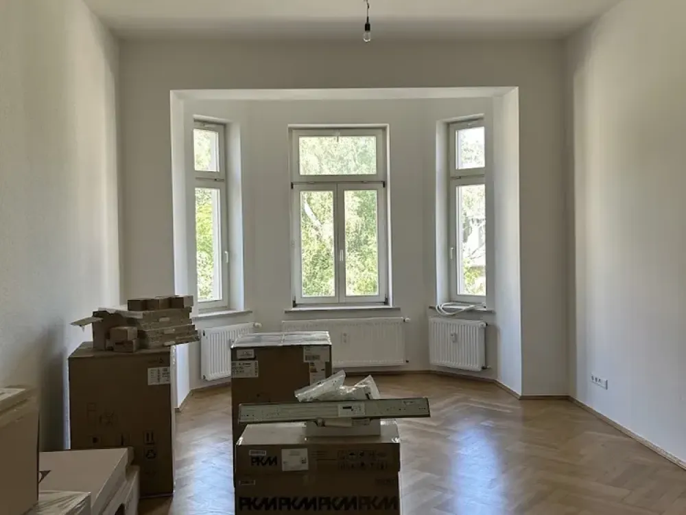 charmante, frisch renovierte Altbauwohnung | 4 Zimmer | Balkon I EBK